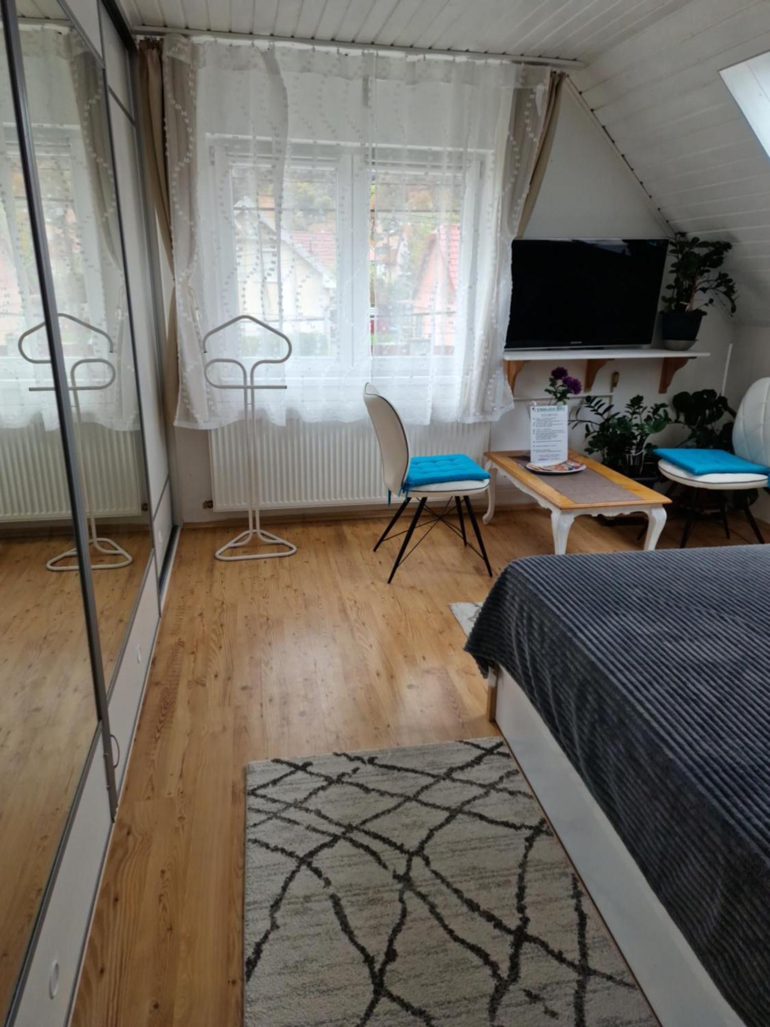 Appartement Csaladi Haz à Budapest Extérieur photo