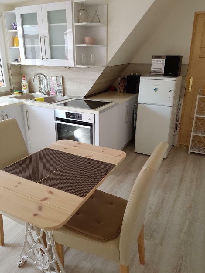 Appartement Csaladi Haz à Budapest Extérieur photo